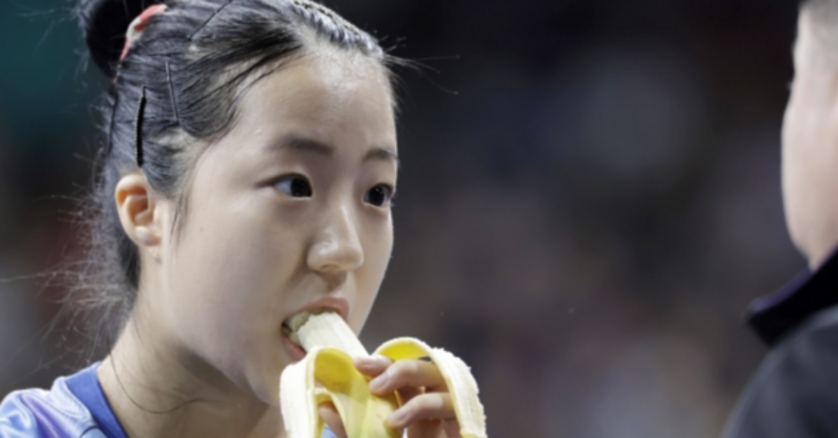 ‘먹방 삐약이’ 신유빈, 바나나맛우유 모델 발탁…"광고 수익 1억 원은 또 기부" 썸네일 이미지