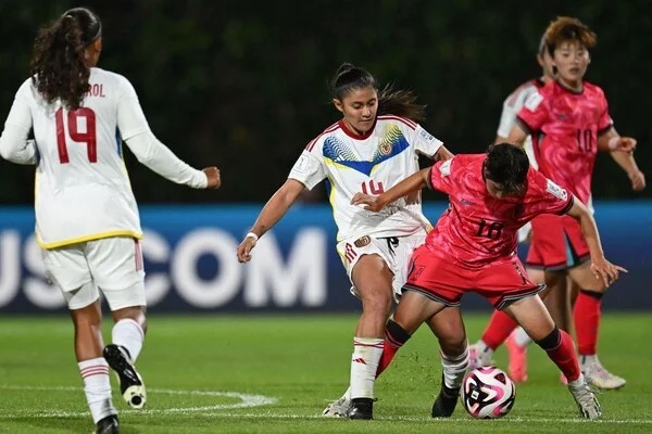 U-20 여자축구, 베네수엘라와의 무승부로 독일과의 최종전을 맞이하며 '월드컵 16강 진출 가능성 불투명' 썸네일 이미지