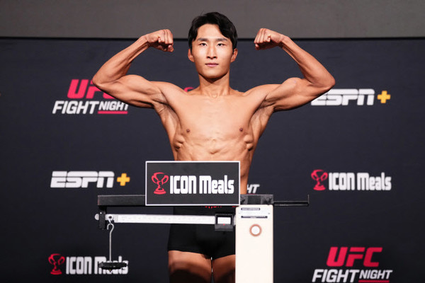 '코리안타이거' 이정영, 상대 부상으로 대진 변경… UFC 315 대회에서 터커와 맞붙는다 썸네일 이미지