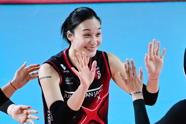 프로여자배구 FA 미계약 선수 표승주, 은퇴 선언으로 전격 종료 썸네일 이미지