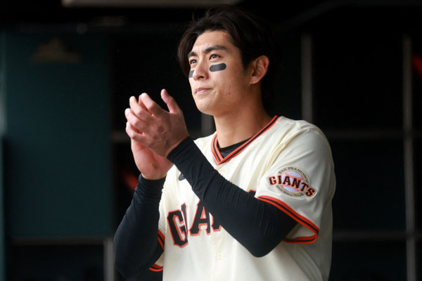 이정후, 시즌 11호 2루타 기록… MLB 2루타 순위 공동 선두에 올라 같이 1위 함께한다 썸네일 이미지
