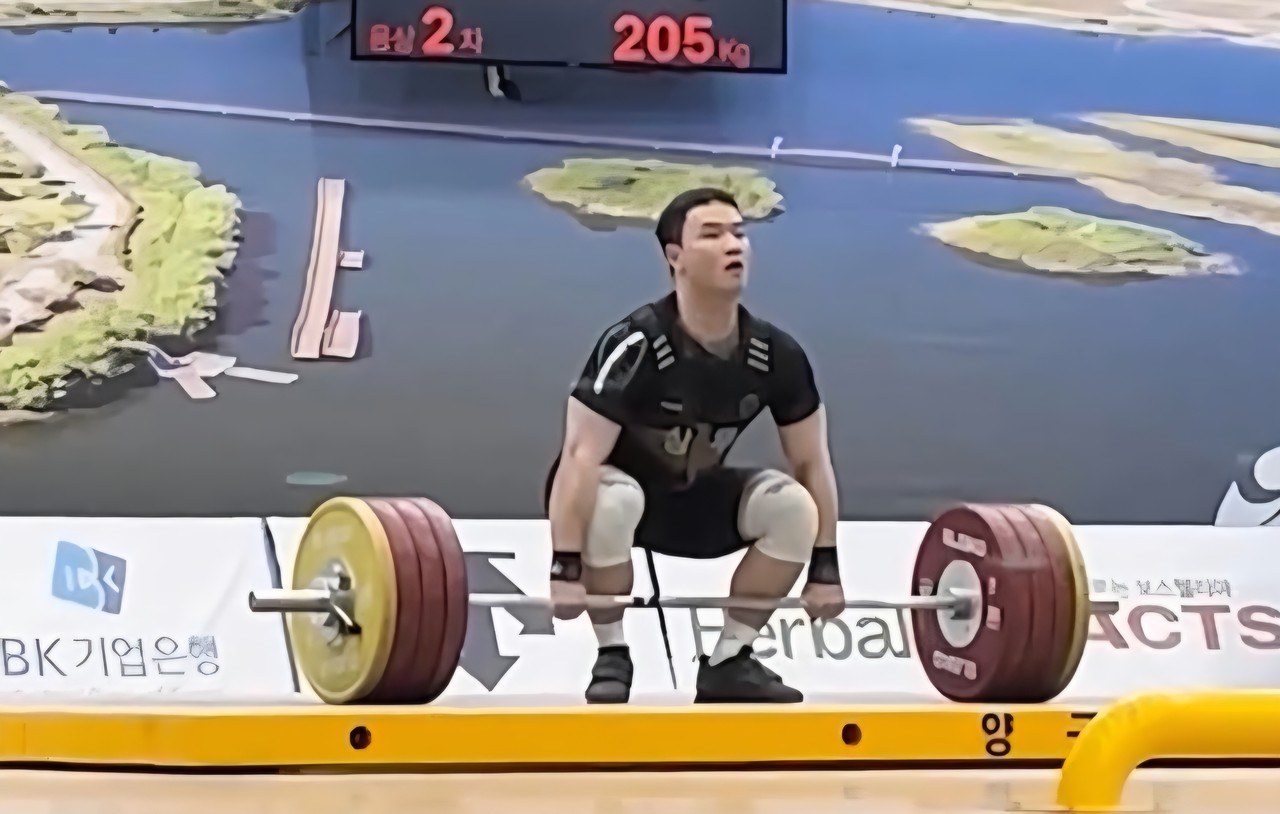 손현호, 역도 용상 한국 신기록 경신하며 박주효 제쳤다! 썸네일 이미지