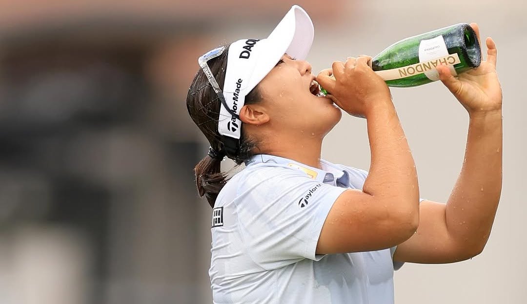유해란, LPGA 블랙 데저트 ‘초대 챔피언’으로 빛났다! 사흘 연속 이글로 와이어 투 와이어 우승을 차지했… 썸네일 이미지
