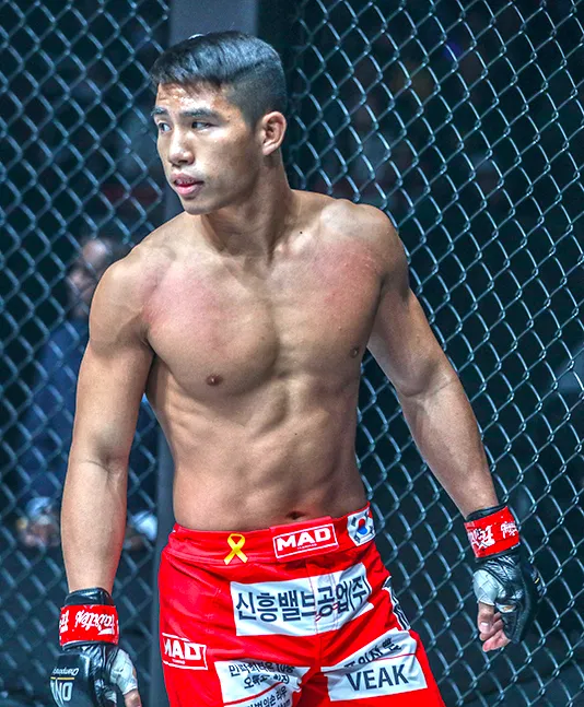 윤창민, "언더독의 반란"으로 UFC 무대를 향한 열정과 결연한 각오를 밝혀 썸네일 이미지