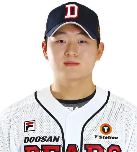 두산 김택연, 마운드 위에서의 불안한 모습…이승엽 감독 "심리적인 요소가 영향을 미친 것으로 보인다", 향후… 썸네일 이미지