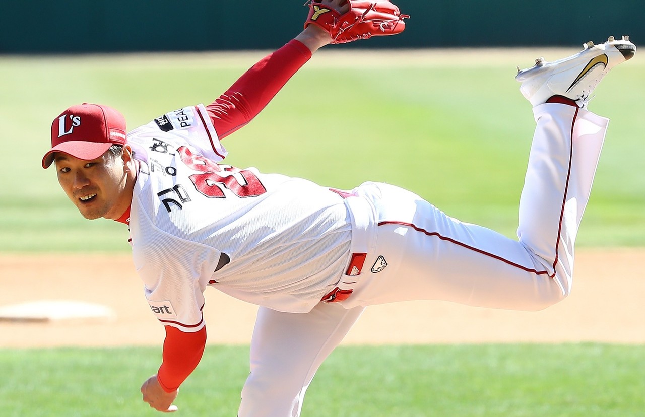 김광현, SSG와 사상 최대 규모 계약 체결…"청라돔 시대 이끌 MVP" 썸네일 이미지