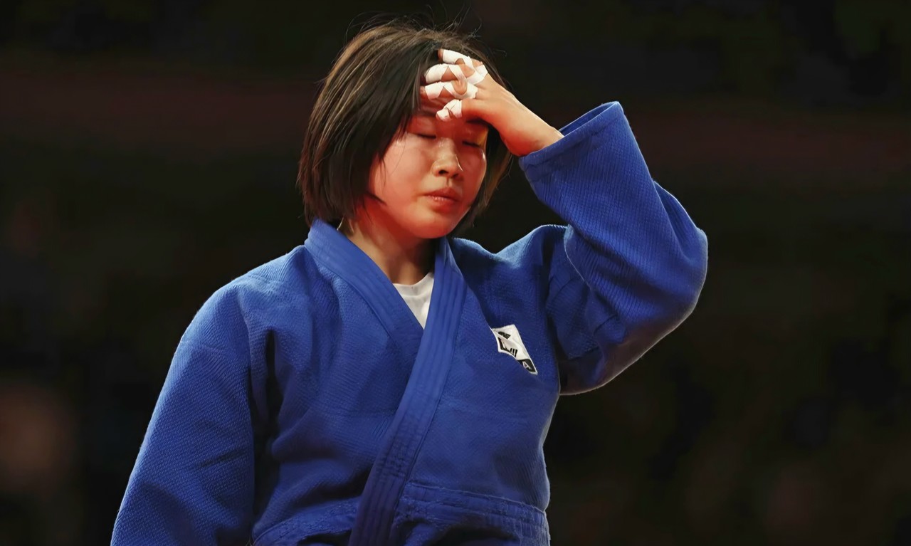 유도 간판 허미미, 세계선수권 2연패 무산…대한민국 대표팀, 메달 획득 실패로 마감 썸네일 이미지